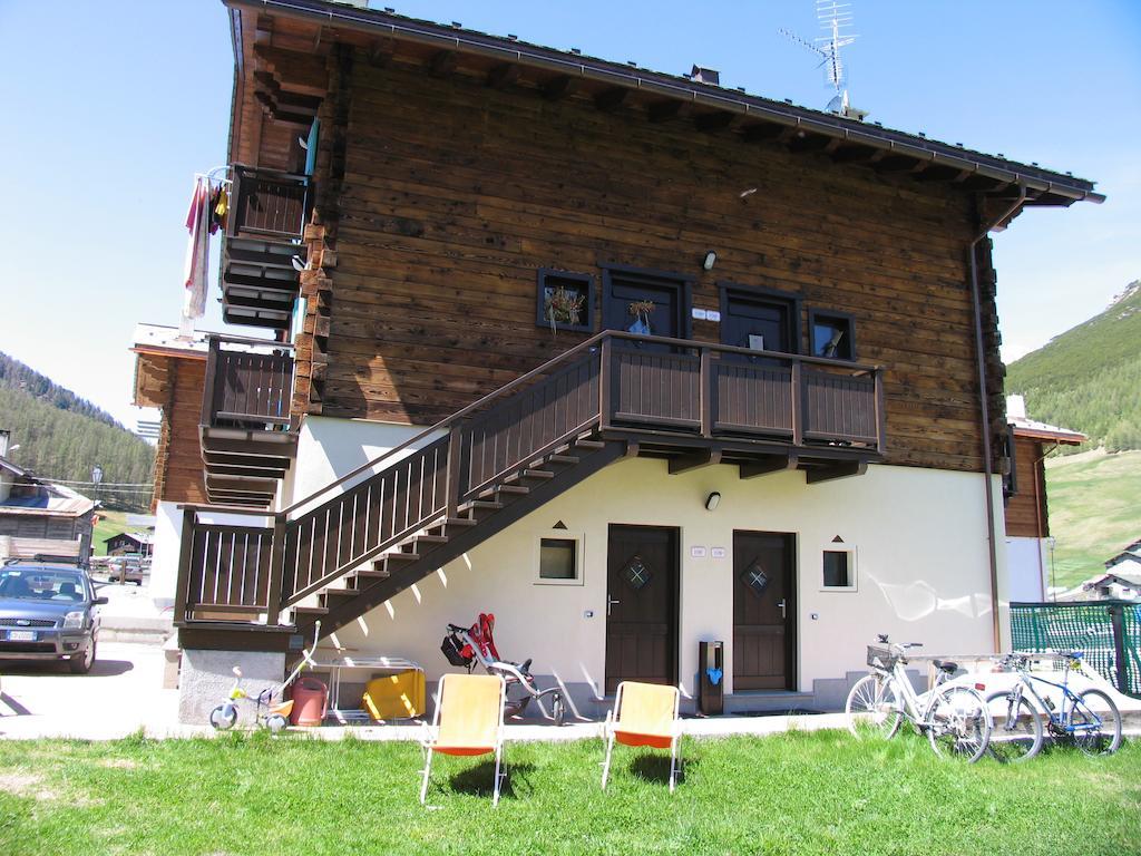 Art Apartments Casa Napell Λιβίνιο Εξωτερικό φωτογραφία